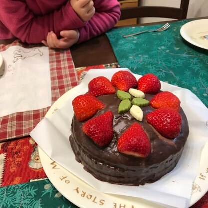 クリスマスケーキにつくりました！
イチゴを乗っけてみました！
素敵レシピありがとうございます！